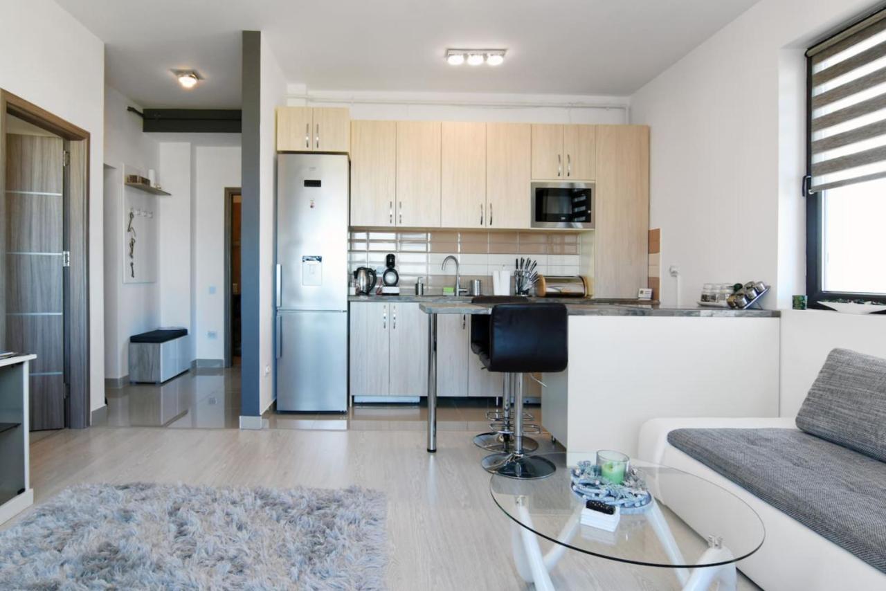 Luxor Apartment Отопени Екстериор снимка