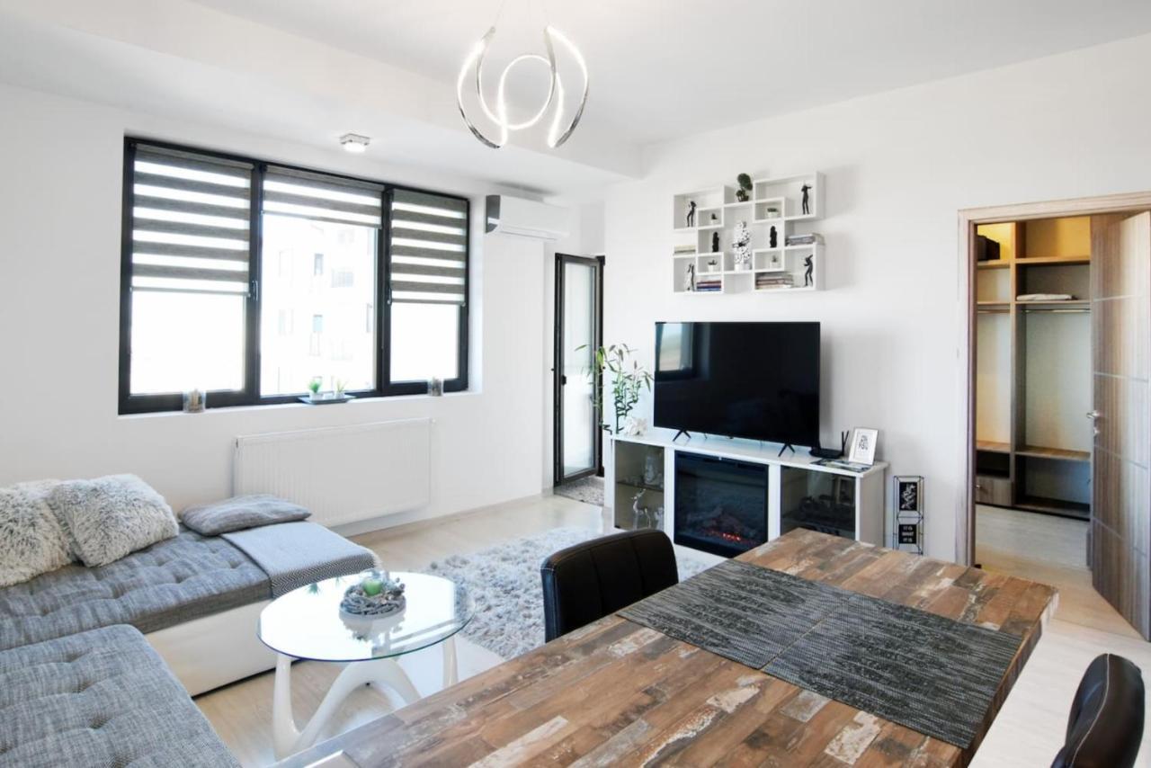 Luxor Apartment Отопени Екстериор снимка