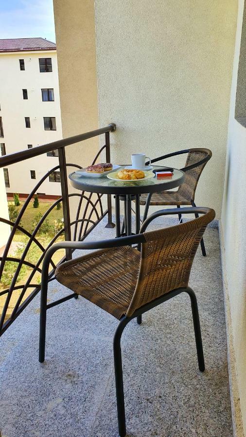 Luxor Apartment Отопени Екстериор снимка
